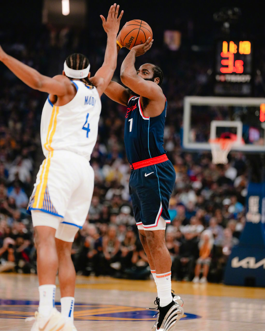 雷火电竞-哈登连续十二场比赛得分超过回归赛场，加拿大队挑战极限！的简单介绍