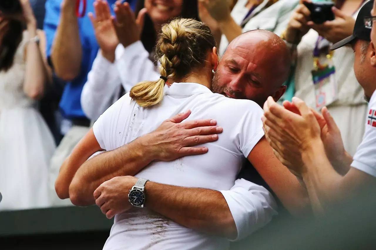 雷火竞技-阿扎伦卡巅峰对决,莎拉波娃与70激战MAD分钟,高光表现胜负难料!的简单介绍